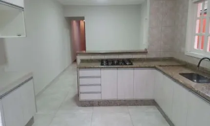 Casa sobrado - bosque dos eucaliptos - 3 dormitórios - 120m².