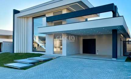 Impecável Sobrado à venda no Condomínio Colinas do Paratehy Norte - 3 SUÍTES - 363 m² de Construção e 600 m² de Terreno