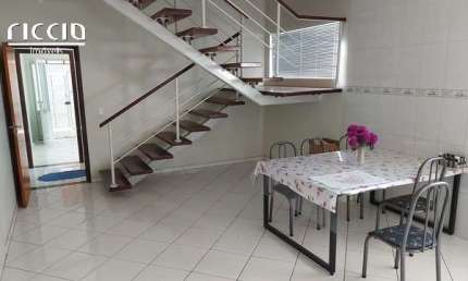 Casa no Bairro  Vista Linda com 5 dormitórios 2 suites