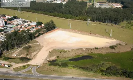 Área de 81.000m² com frente para dutra no jardim diamante em são josé dos campos
