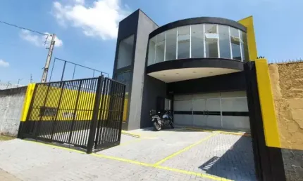 LINDO E MODERNO PONTO COMERCIAL /441M2 AU CENTRO / JACAREÍ VENDA