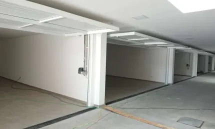 Prédio à venda na Rua Amália Túlio Costa, Santa Felicidade, Curitiba