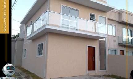 Casa com 3 quartos à venda na Rua José Manoel Voluz, Pinheirinho, Curitiba por R$ 590.000