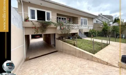 Casa com 3 quartos à venda na Rua Nossa Senhora de Guadalupe, Santa Cândida, Curitiba por R$ 1.270.000