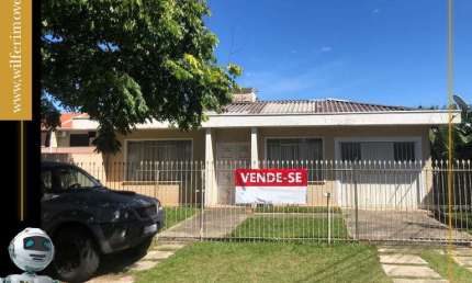 Casa com 3 quartos à venda na Rua Doutor Sátilas do Amaral Camargo, Tingui, Curitiba, 250 m2 por R$ 1.150.000