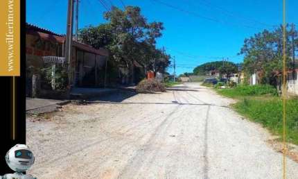 Terreno à venda na Rua do Gerânio, 73, São Dimas, Colombo por R$ 150.000