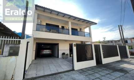 Casa com 4 quartos à venda na Rua Irati, 478, Caiobá, Matinhos