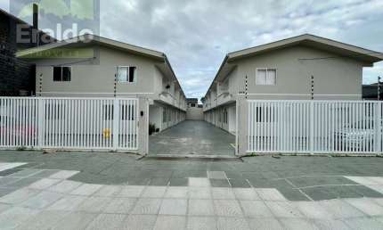 Casa com 3 quartos à venda na Rua São Mateus, 279, Caiobá, Matinhos