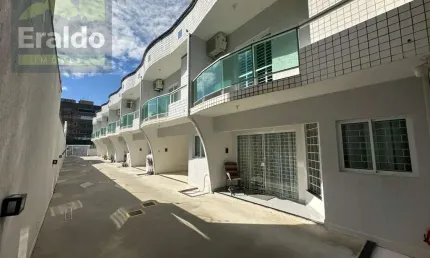 Casa com 2 quartos à venda na Rua Castro, 610, Caiobá, Matinhos