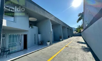 Casa com 2 quartos à venda na Avenida Guarapuava, 1137, Caiobá, Matinhos
