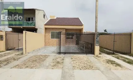 Casa em Balneário Shangri-lá - Pontal do Paraná, PR