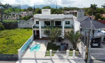 Casa com 4 quartos à venda na Avenida Beira Mar, 717, Balneário Gaivotas, Matinhos