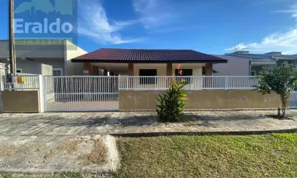Casa com 2 quartos à venda na Rua Noruega, Pontal, Praia de Leste, Pontal do Paraná