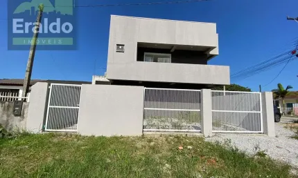 Apartamento em Balneário Saint Etienne - Matinhos, PR