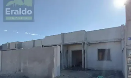 Casa com 2 quartos à venda na Rua Prof. Erasto Gaertner, 748, Albatroz, Matinhos