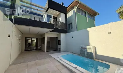 Casa com 4 quartos à venda na Rua Bolívia, 117, Balneário Marajó, Matinhos