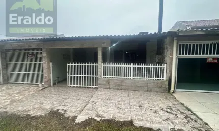 Casa com 2 quartos à venda na Avenida Paranaguá (Balneário Ipacaraí), 6937, Balneário Ipacaraí, Matinhos