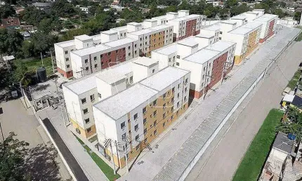 Apartamento com 2 quartos, 47m², à venda em Itaboraí, Marambaia (Manilha)