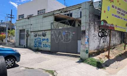 Terreno à venda na Avenida Vinte e Dois de Maio, Centro, Itaboraí