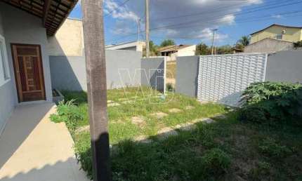 Casa de condomínio à venda, no Condomínio Residencial Parque das Palmeiras,  em Itaboraí, Caluge, com 3 quartos, 80m²