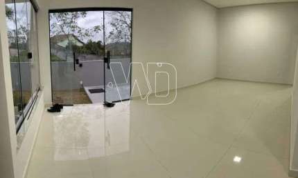 Casa de condomínio à venda, no condominio Vivendas da Praça,  em Itaboraí, Venda das Pedras, com 2 quartos, 70m²