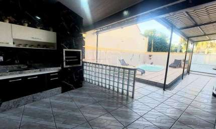 Casa em condomínio fechado com 4 quartos para alugar na Estrada Ademar Ferreira Torres, Recanto dos Magalhães (Cabuçu), Itaboraí