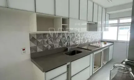 Vendo lindo apartamento com armários planejados nos quartos e cozinha