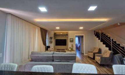 Casa com 3 quartos à venda no Ponta Aguda, Blumenau , 175 m2 por R$ 1.100.000