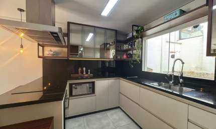 Casa com 2 quartos à venda em Água Verde, Blumenau , 80 m2 por R$ 440.000