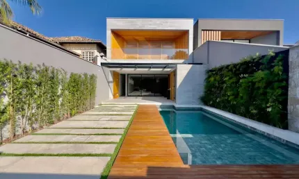 Casa contemporânea com Piscina e 4 quartos à venda, 500 m² por R$ 4.990.000 - Barra da Tijuca.