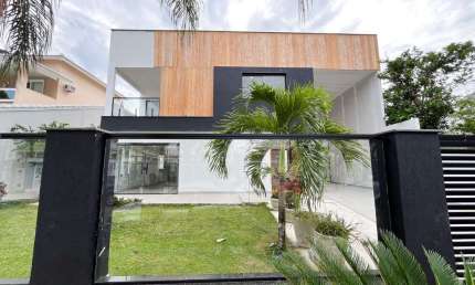 Casa com 5 quartos à venda, 600 m² por R$ 2.500.000 - Jacarepaguá - Rio de Janeiro/RJ