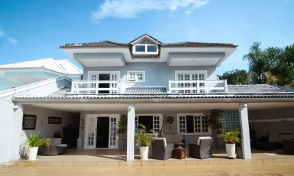 Casa com 4 dormitórios à venda, 400 m² por R$ 3.000.000,00 - Barra da Tijuca - Rio de Janeiro/RJ