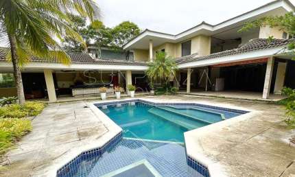 CASA À VENDA NA BARRA DA TIJUCA – CONDOMÍNIO NOVO LEBLON