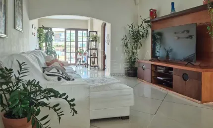 Cobertura Exclusiva no Jardim Oceânico com Vista para a Pedra da Gávea e Piscina Privativa