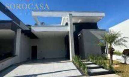 Casa à Venda - 3 suites Piscina  - Cond. Villagio de Capri - Votorantim