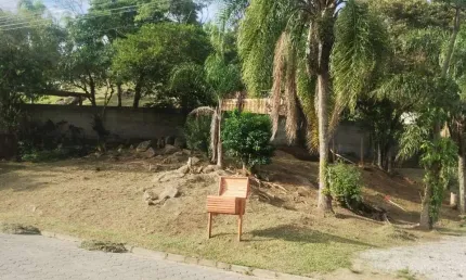 Terreno à venda na Praia da Ferrugem, Garopaba 
