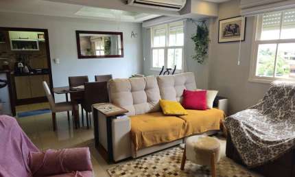 Apartamento para Venda em Porto Alegre, Jardim Botânico, 3 dormitórios, 1 banheiro, 1 vaga