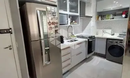 Apartamento na barra funda com  34m², semi-mobiliado, 2 dormitórios,  andar alto, sem vaga, lazer.