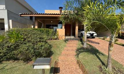 Casa em condomínio fechado com 3 quartos à venda na Rua Sérgio Bortolotto, 100, Loteamento Parque dos Alecrins, Campinas, 213 m2 por R$ 1.990.000