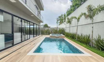 Casa em condomínio fechado com 4 quartos à venda na Rua Sérgio Bortolotto, 100, Loteamento Parque dos Alecrins, Campinas, 333 m2 por R$ 3.080.000