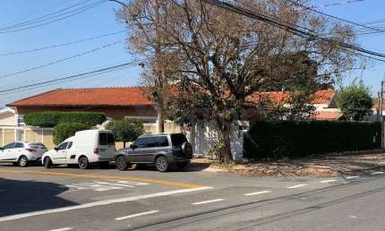 Casa comercial para alugar na Avenida Esther Moretzshon Camargo, 86, Parque São Quirino, Campinas, 194 m2 por R$ 5.000