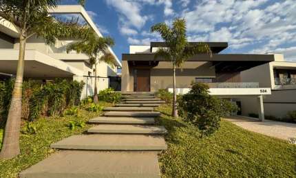 Casa em condomínio fechado com 4 quartos à venda na Rua José Picirili, 10, Residencial Jatibela, Campinas, 450 m2 por R$ 6.000.000