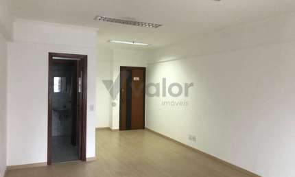 Sala comercial para alugar na Rua Conceição, 233, Centro, Campinas, 35 m2 por R$ 900