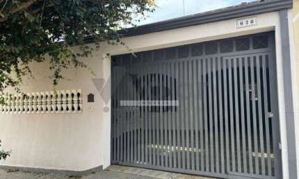 Casa com 4 quartos à venda na Rua Joanópolis, 628, Cidade Jardim, Campinas, 195 m2 por R$ 650.000