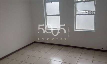 Imóvel comercial para locação no Bairro Brasil, com  224,61m² de área construída em um total de  339,25 m²