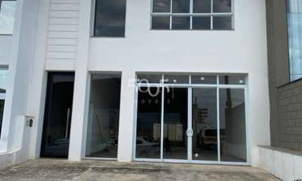 Imóvel comercial para locação no Bairro Itu Novo Centro com 350m² de área construída, sendo 200m² de terreno