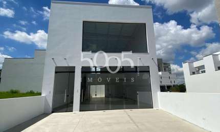 Imóvel comercial para locação no Bairro Itu Novo Centro com 200m² de área construída, com 02 banheiros.