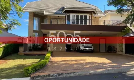 Casa à venda e locação no condomínio Jardim Theodora com 461m² de área construída e 615m² de área total.