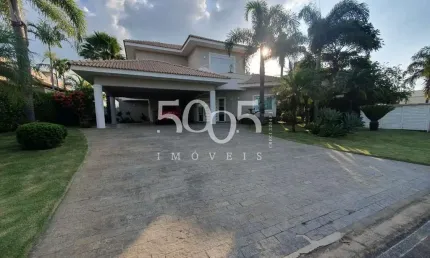 Casa em condomínio mobiliada para venda e locação no Condomínio Plaza Athenee, com 460m² de construção e 1000m² de área total.