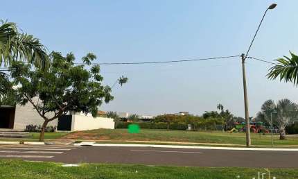 Terreno à venda no Jardim Botânico, Barretos 